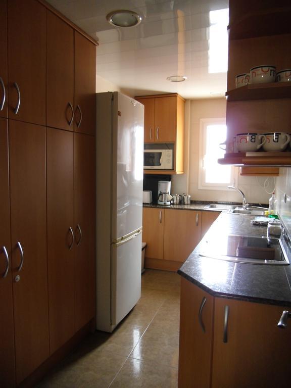 Atico Soleado Apartment L'Hospitalet de Llobregat Bagian luar foto