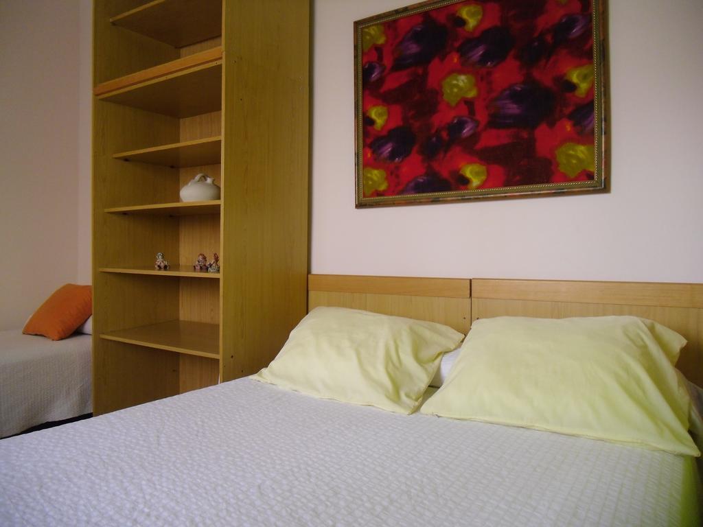 Atico Soleado Apartment L'Hospitalet de Llobregat Bagian luar foto